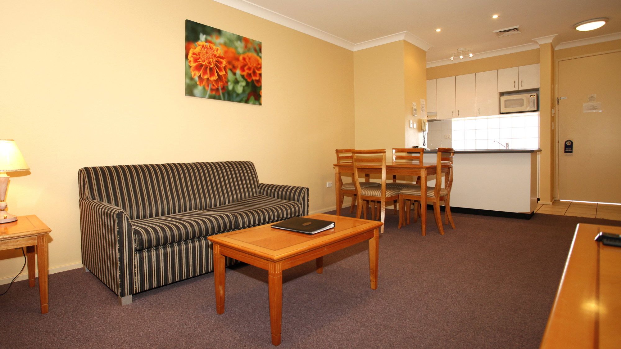 Maclin Lodge