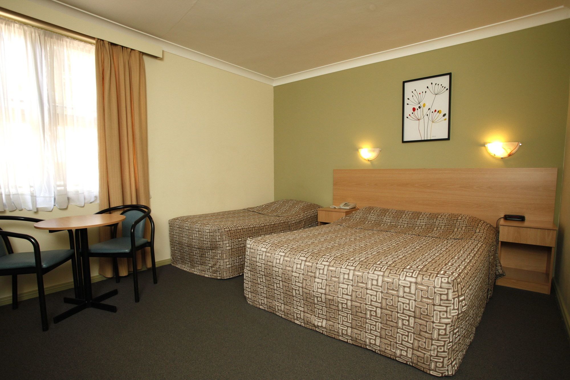 Maclin Lodge