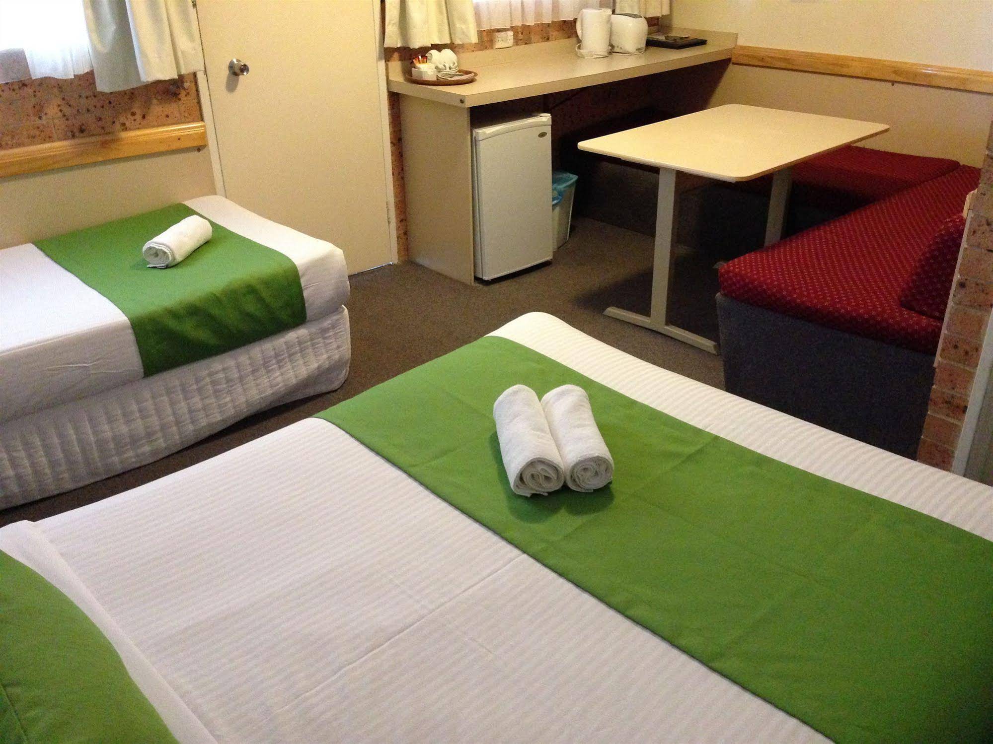 Huskisson Beach Motel