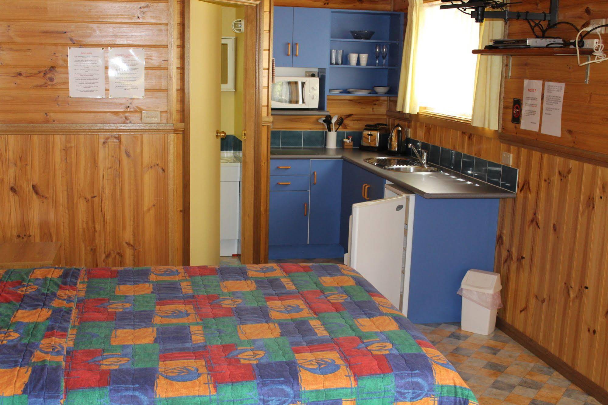 Jervis Bay Cabins & Camping