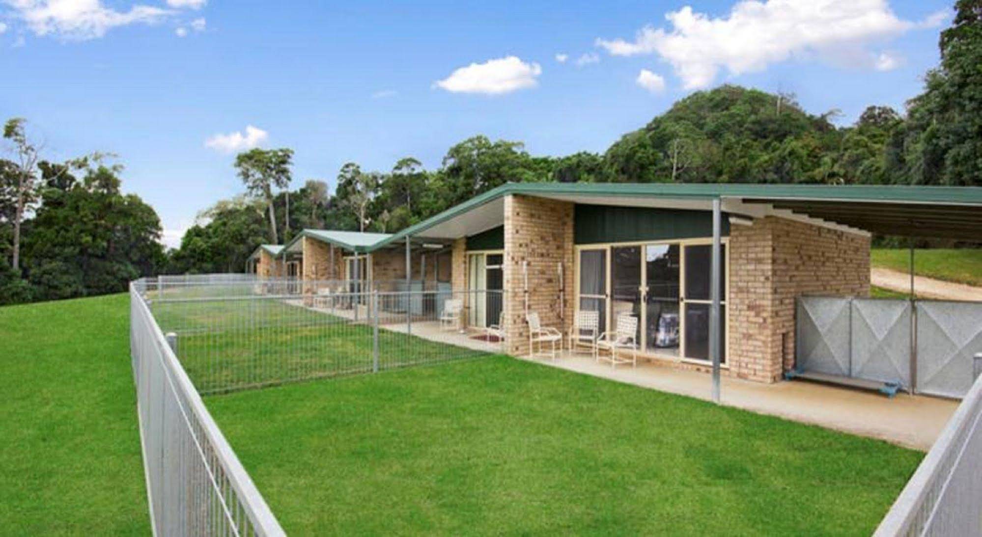 Tailwaggers Rainforest Retreat