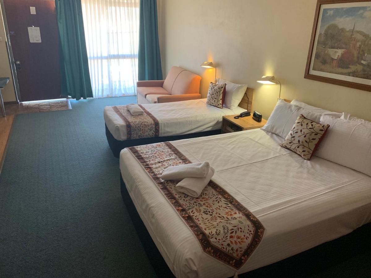 Cumberland Motor Inn
