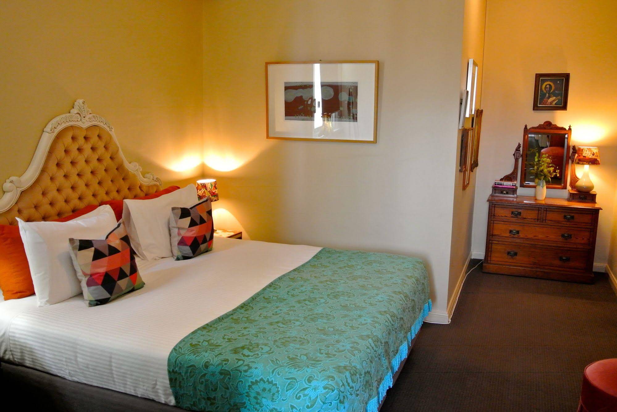 Vine Valley Inn