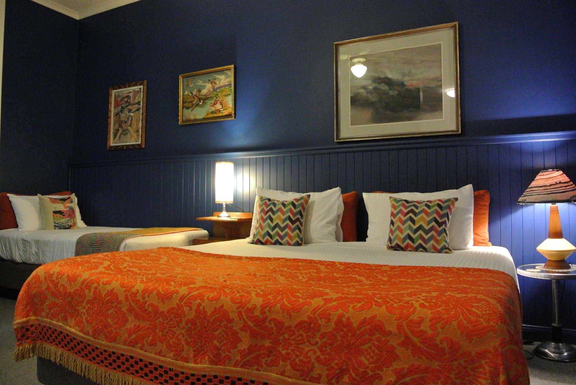 Vine Valley Inn