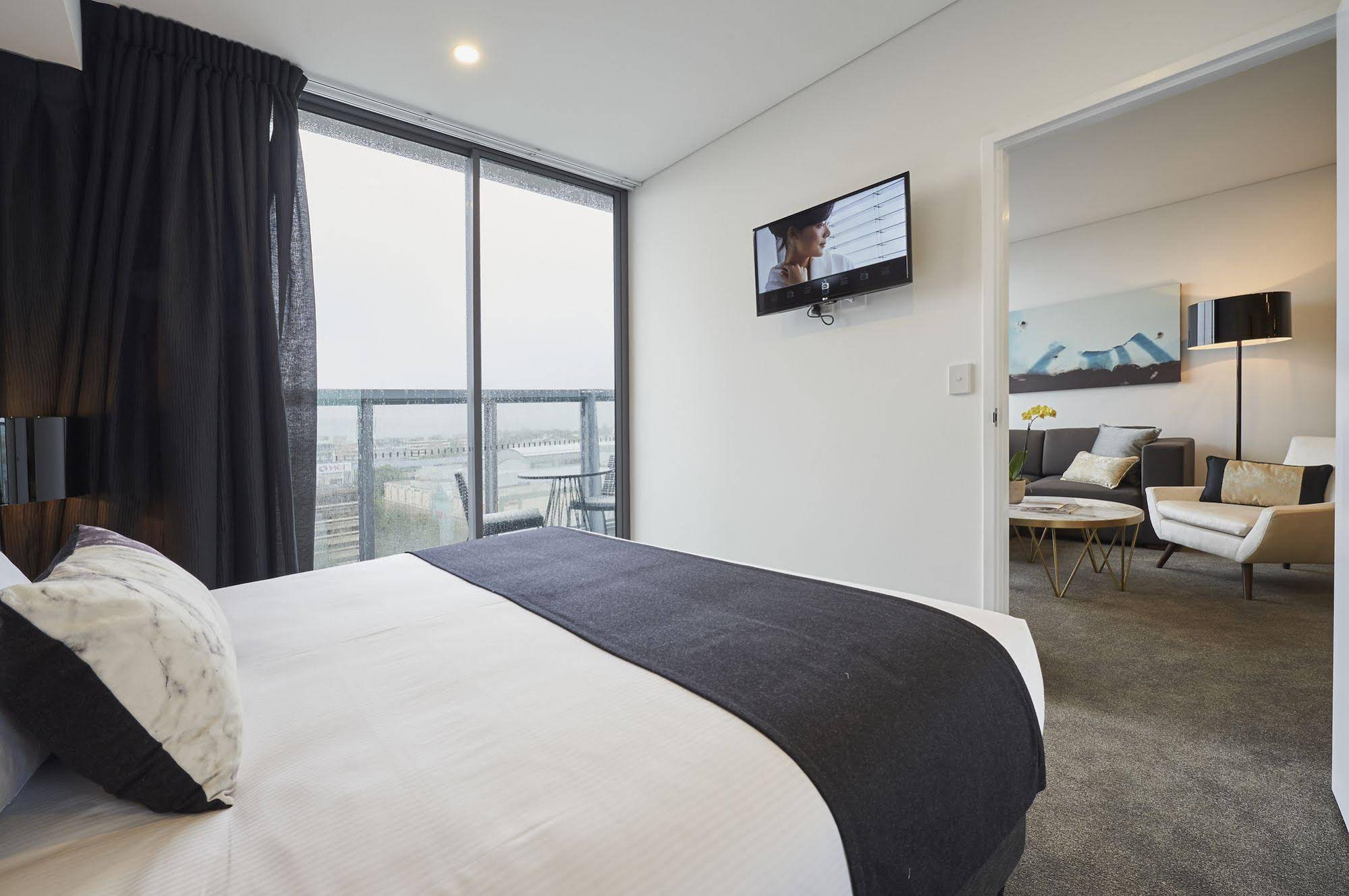 Silkari Suites