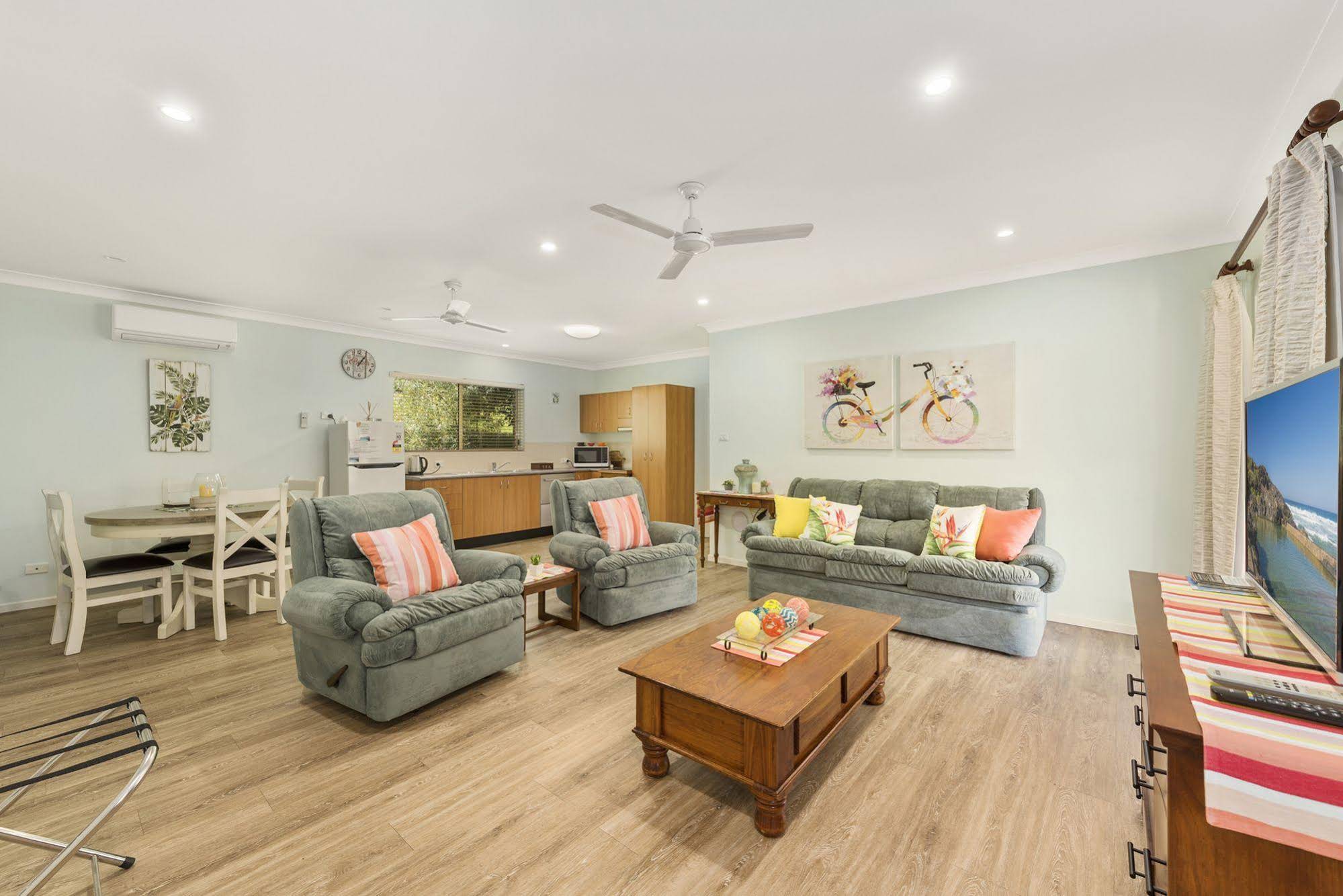 A Larks Nest Bed and Breakfast