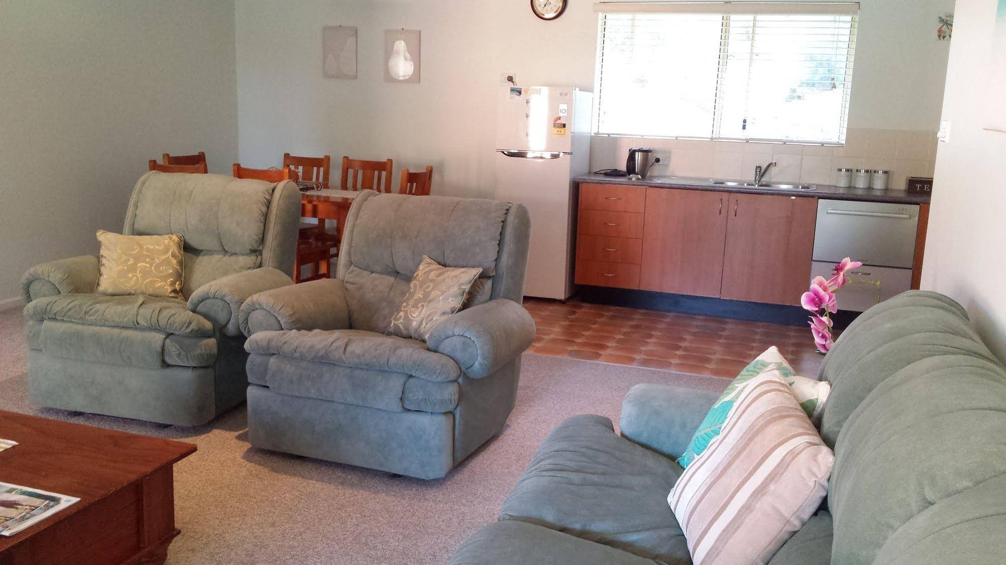 A Larks Nest Bed and Breakfast