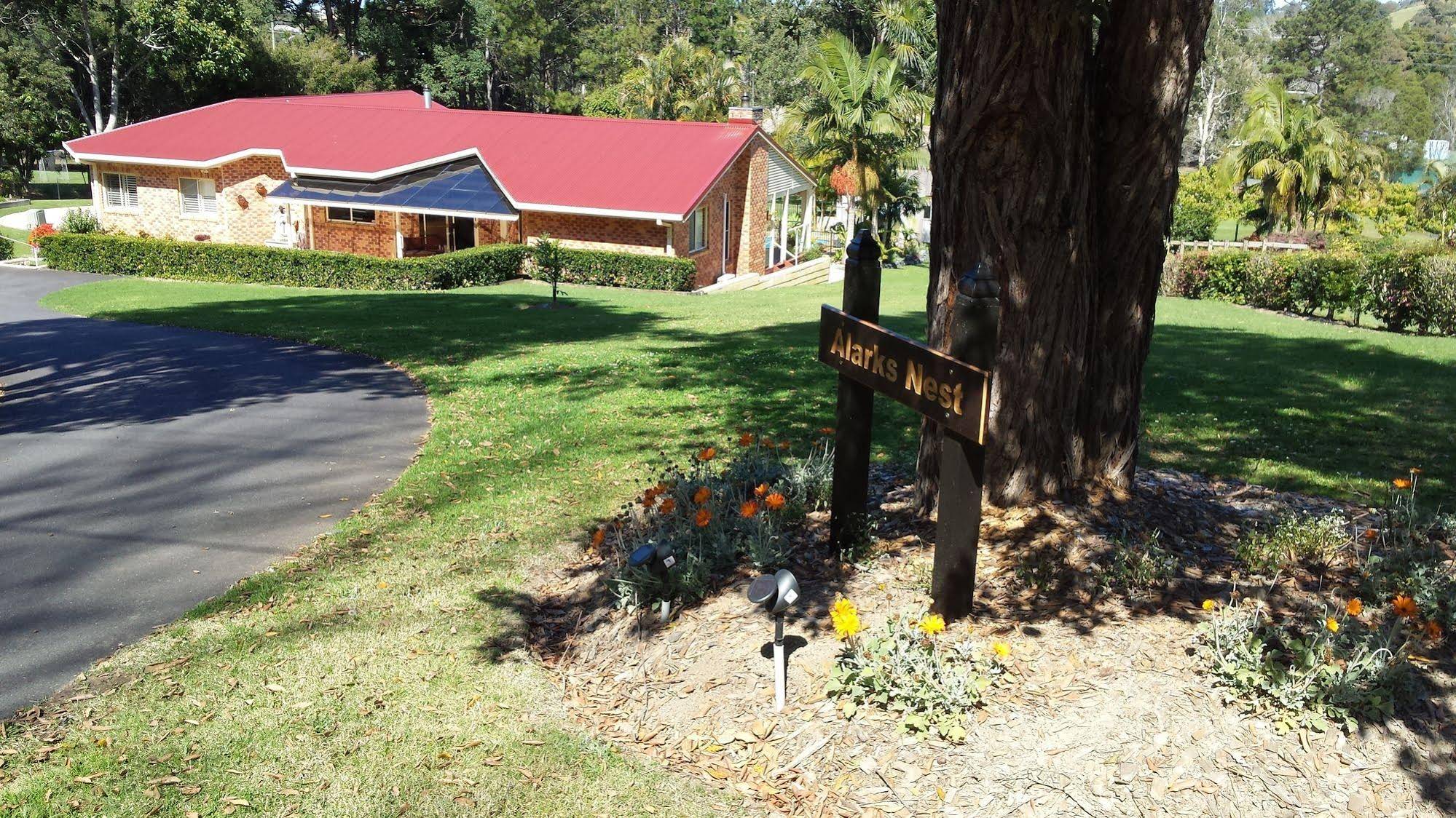 A Larks Nest Bed and Breakfast