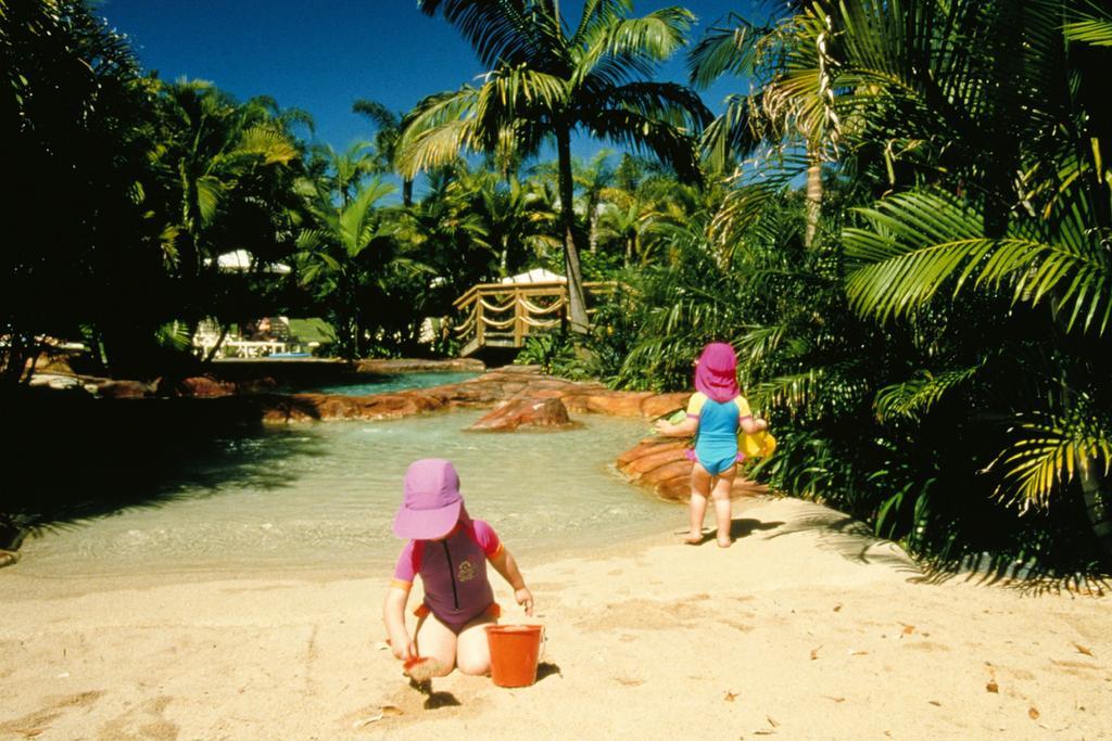 BreakFree Aanuka Beach Resort