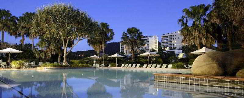 Pacific Bay Resort