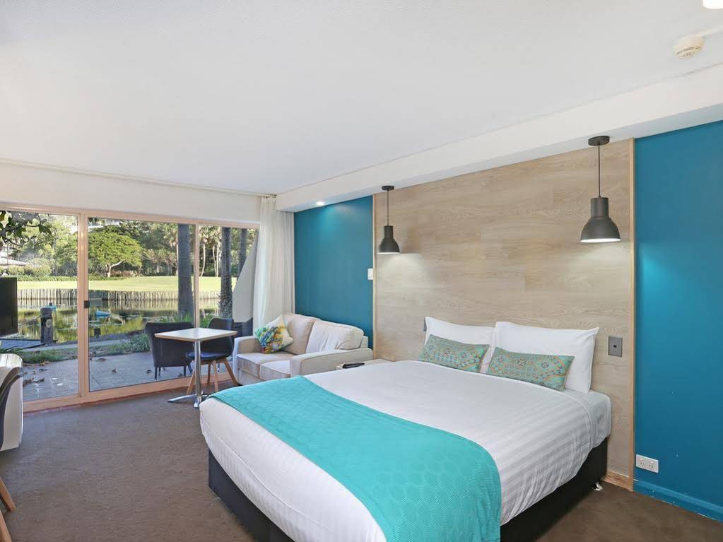 Pacific Bay Resort Penthouse & Studio's