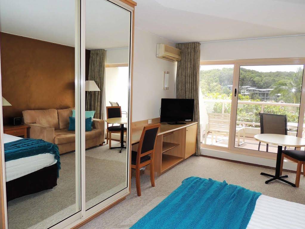 Pacific Bay Resort Penthouse & Studio's