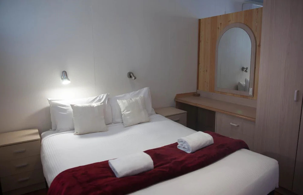Paradise Palms Resort