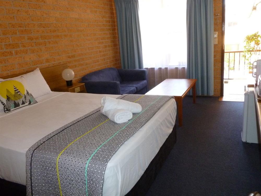 Royal Palms Motor Inn