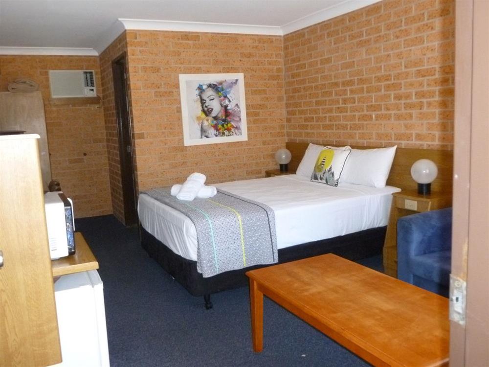 Royal Palms Motor Inn