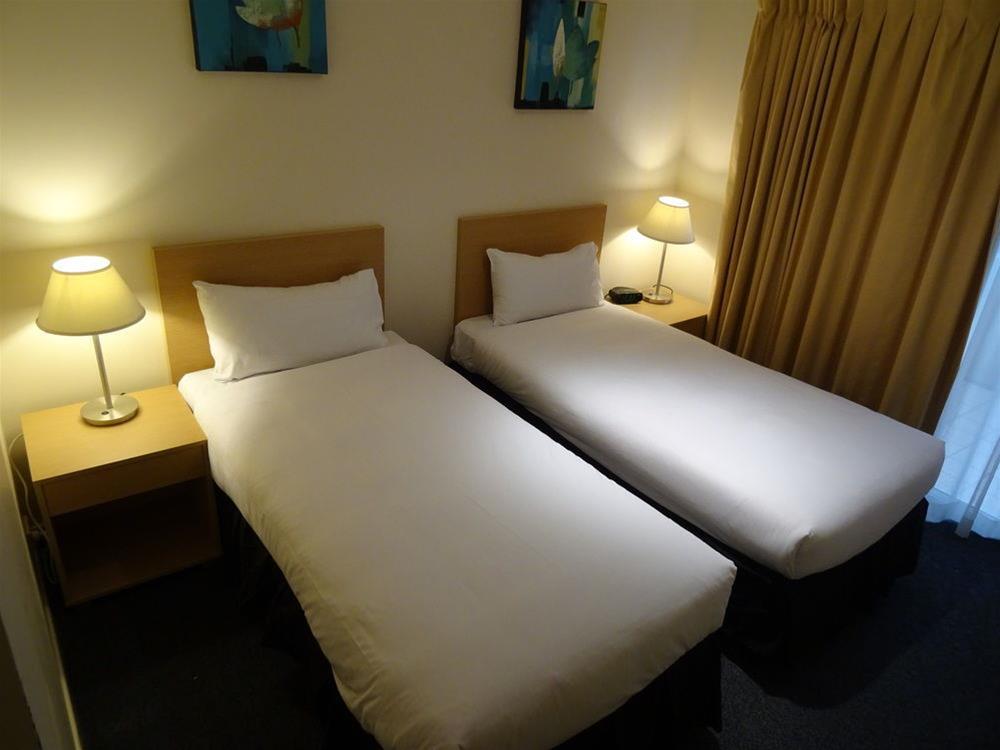 Aqualuna Beach Resort