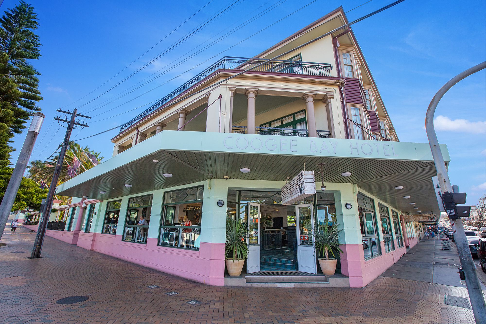 Coogee Bay Hotel