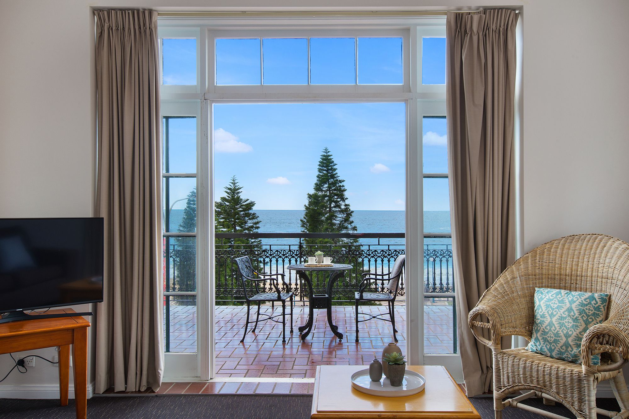 Coogee Bay Hotel
