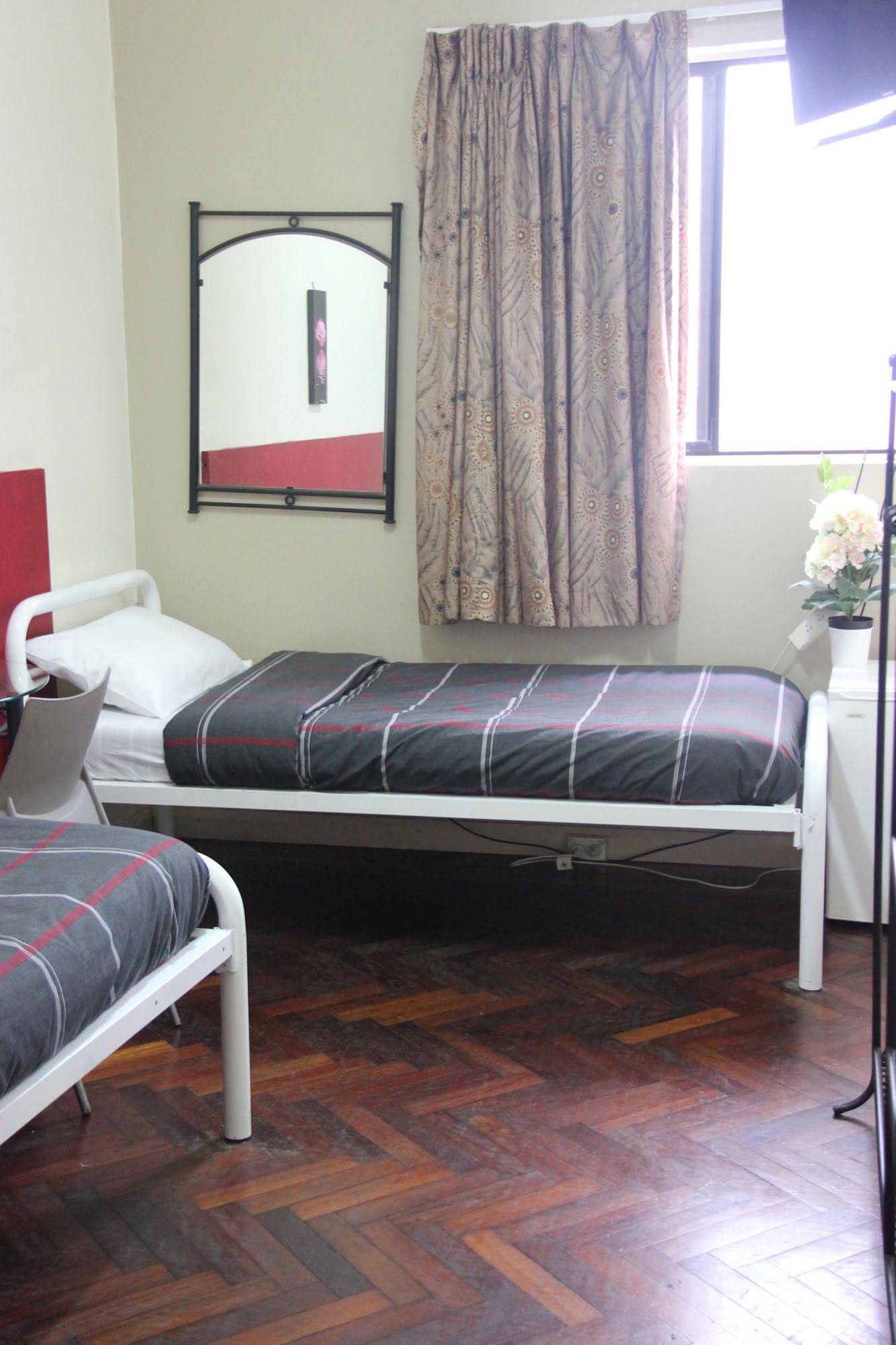 Coogee Beachside Budget Accommodation