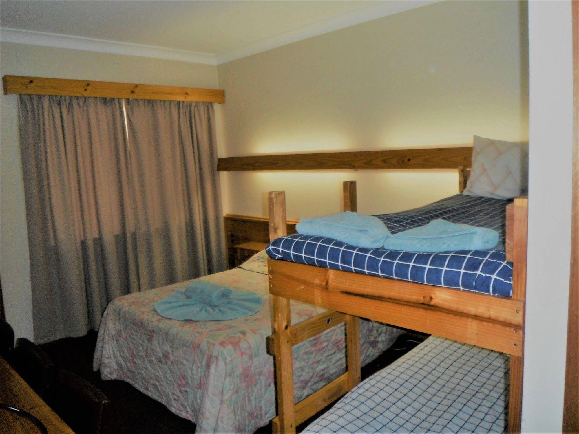 Cooma Country Club Motor Inn
