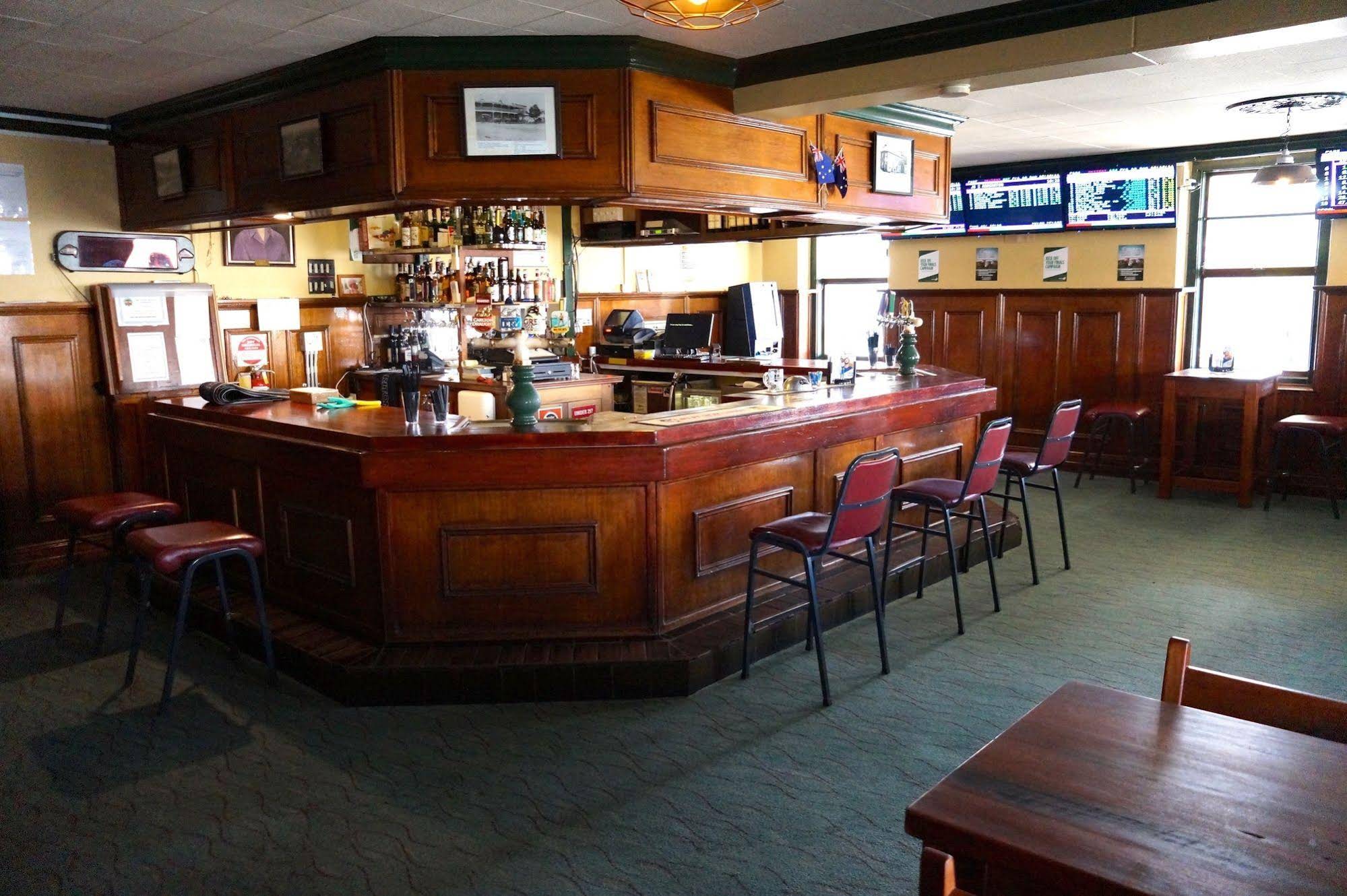 Royal Hotel Cooma