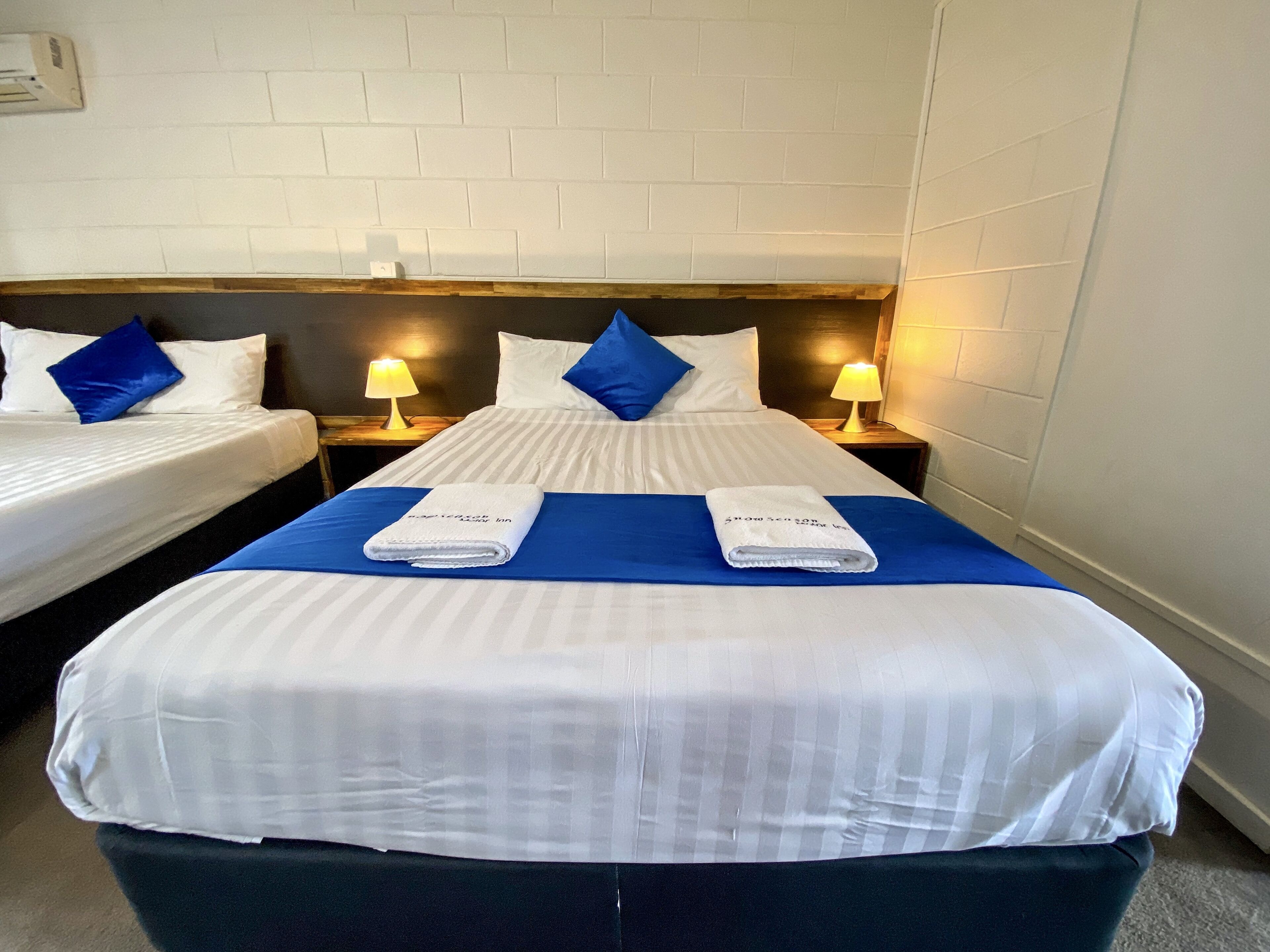 Snow Season Motor Inn