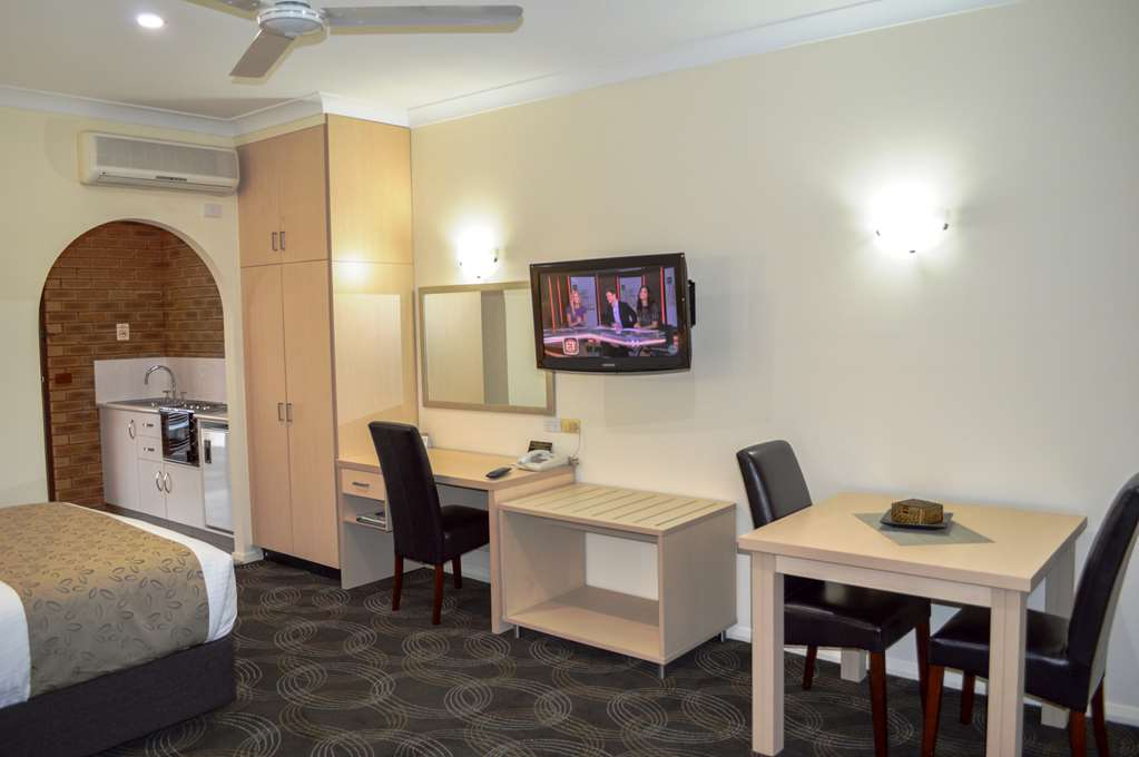 Best Western Heritage Motor Inn
