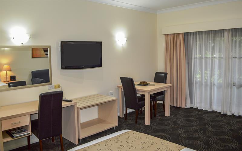 Best Western Heritage Motor Inn