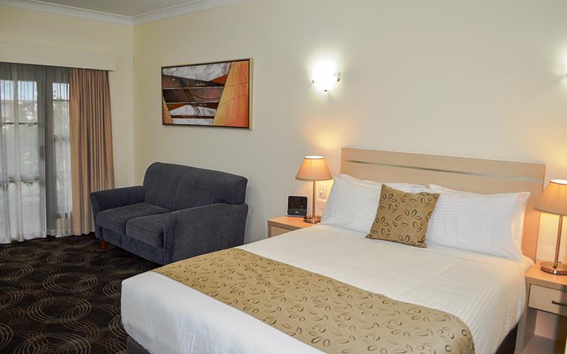 Best Western Heritage Motor Inn