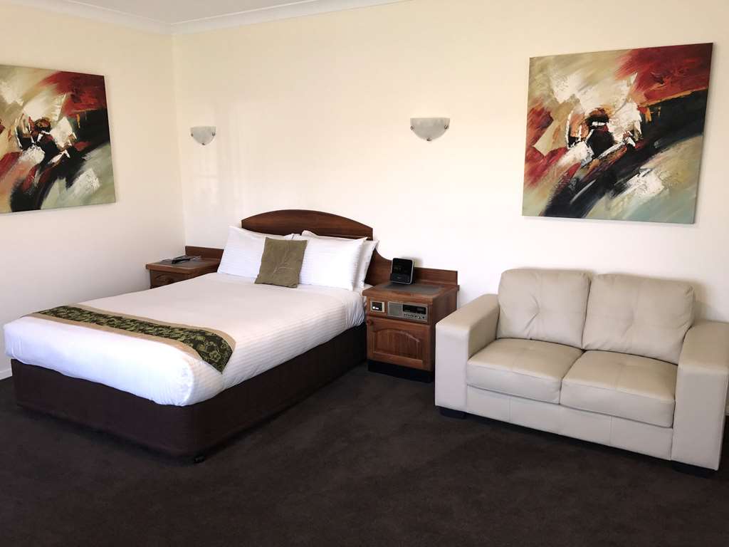 Best Western Heritage Motor Inn