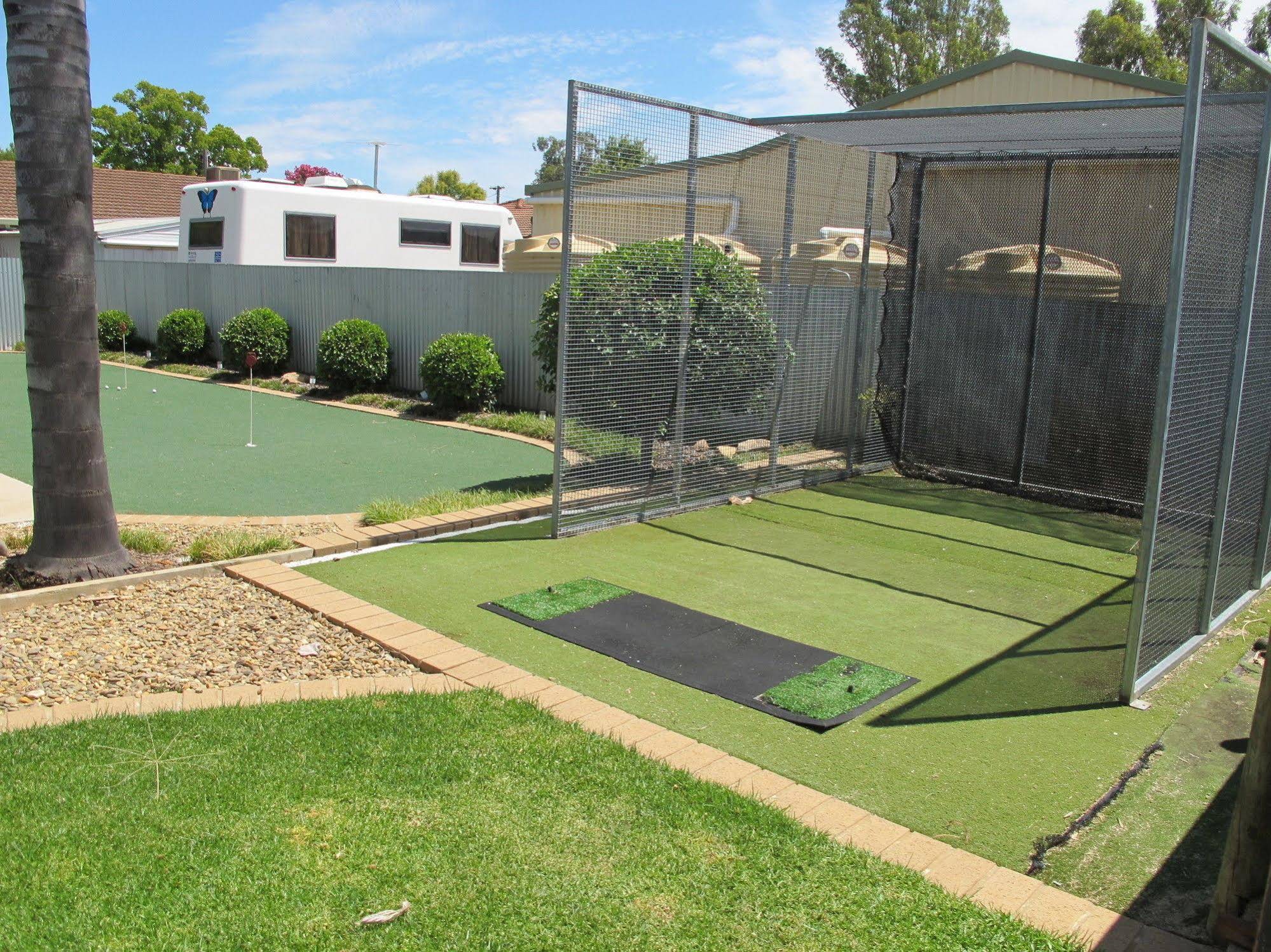Golfers Lodge Motel