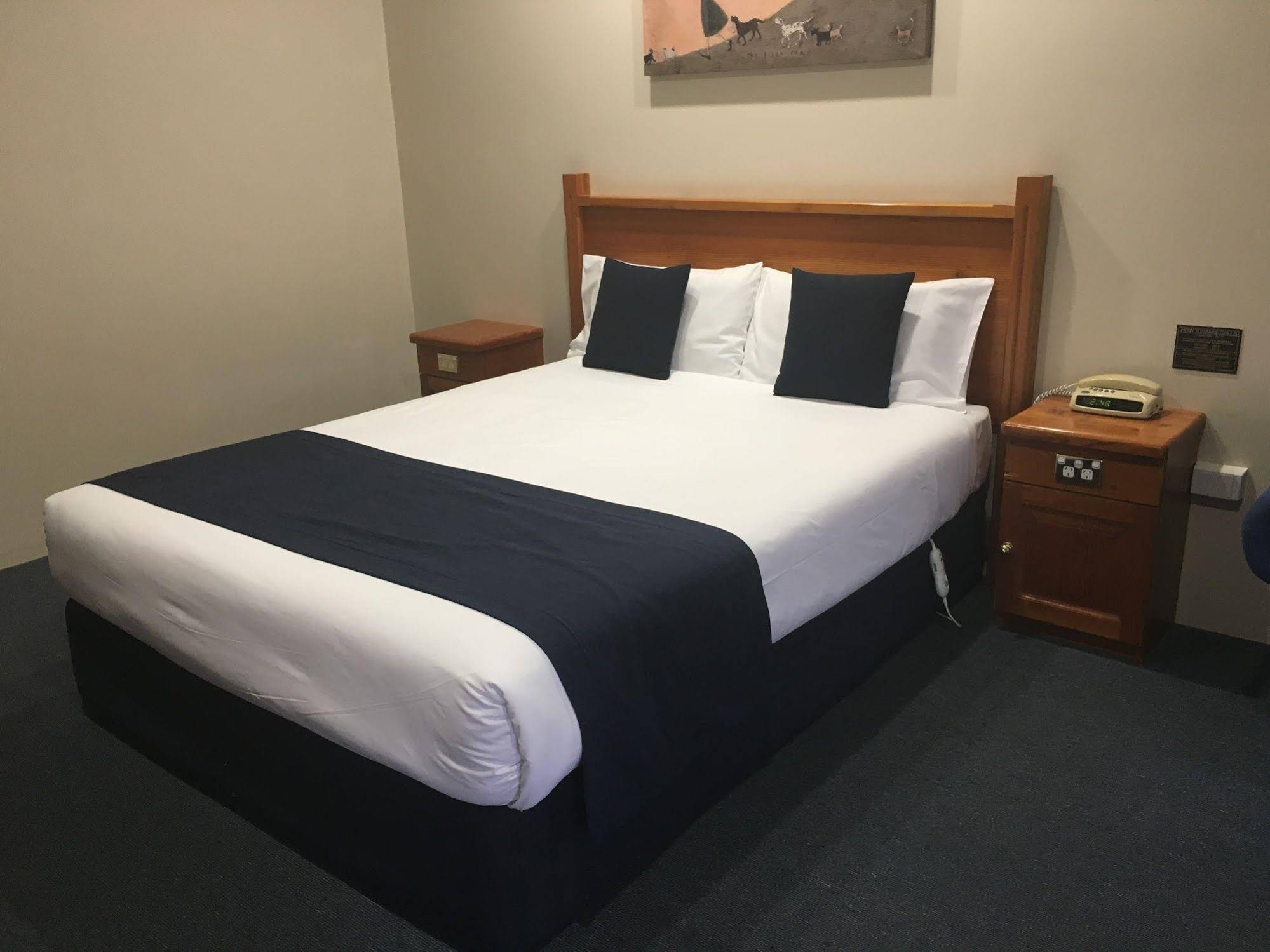 Breakout Motor Inn