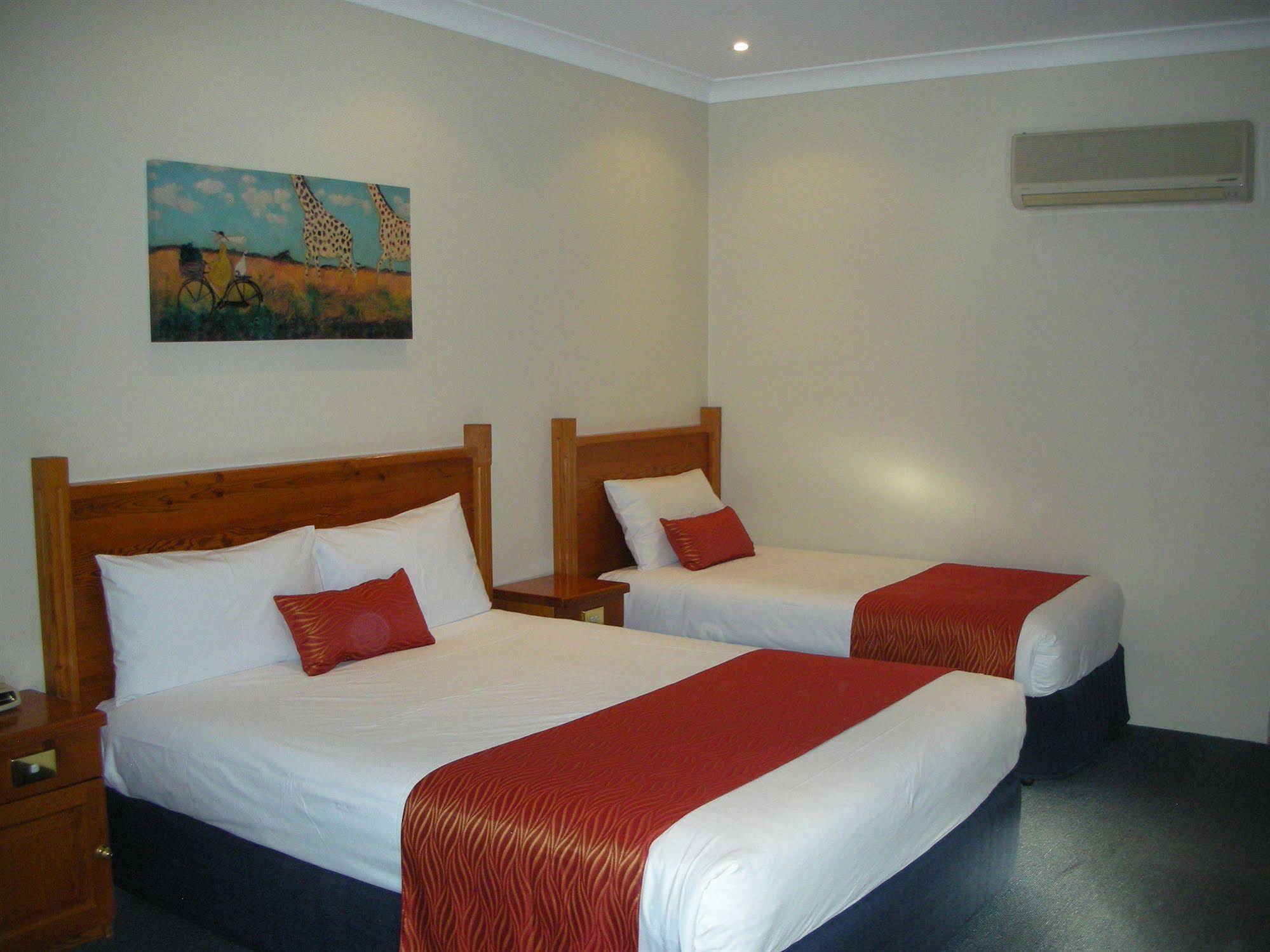 Breakout Motor Inn