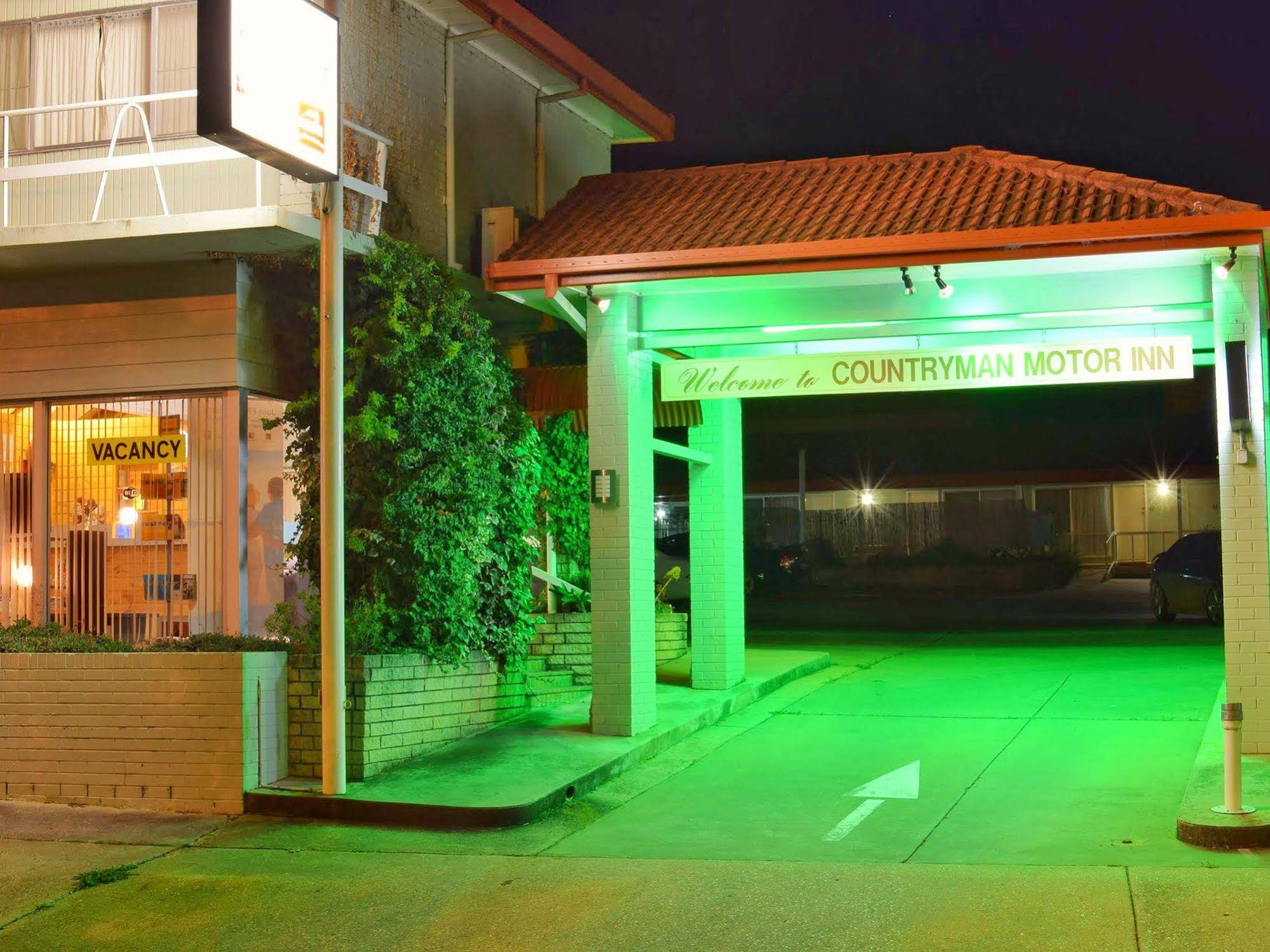 Country Comfort Cowra Countryman Motor Inn