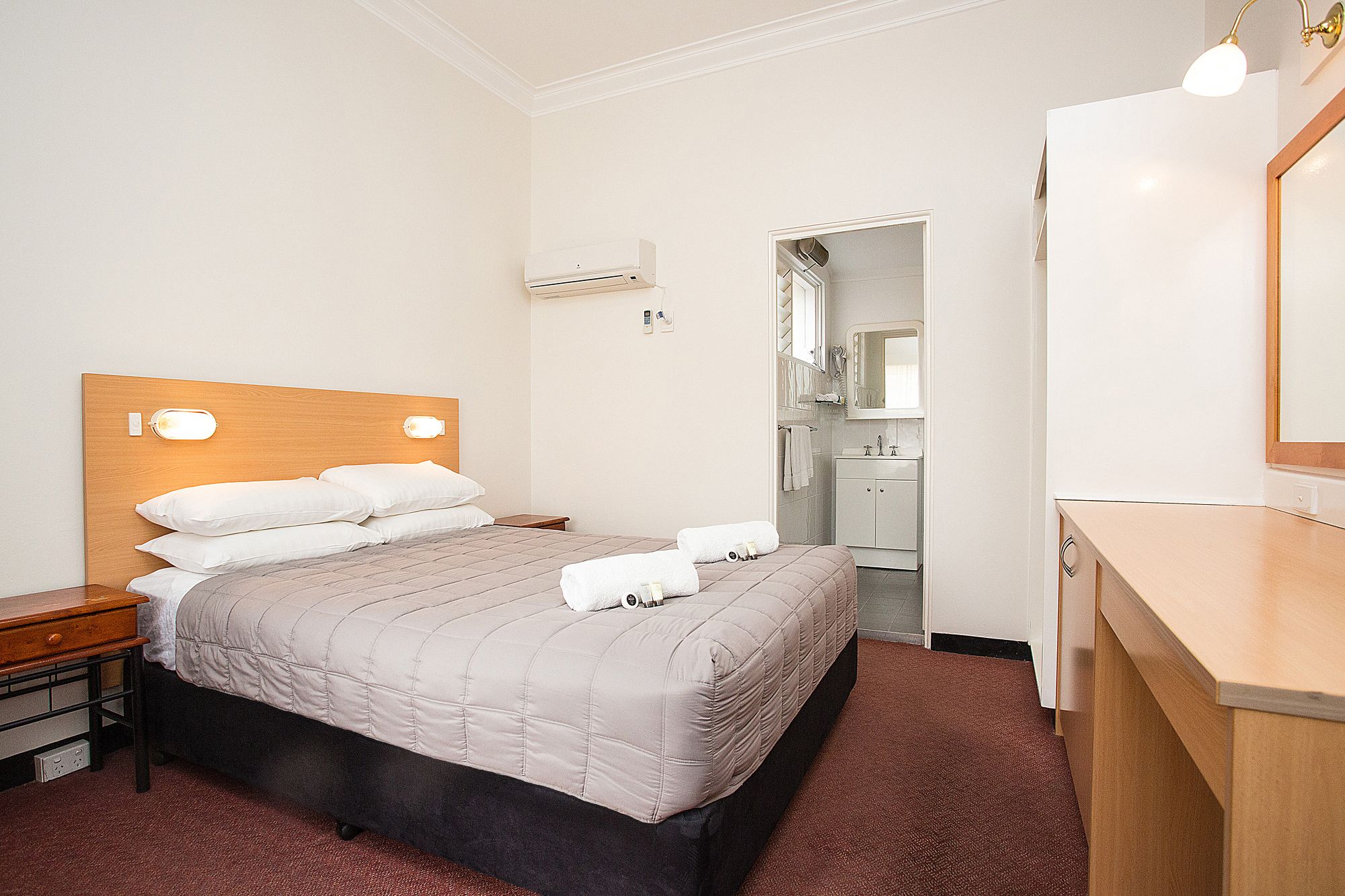 Cowra Motor Inn