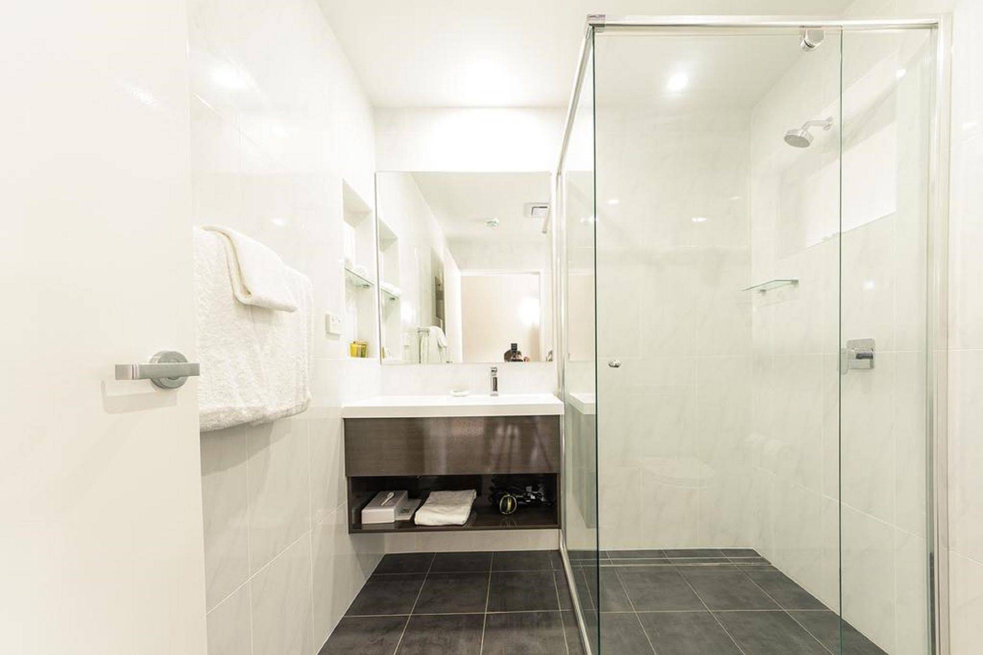 Cowra Services Club Motel
