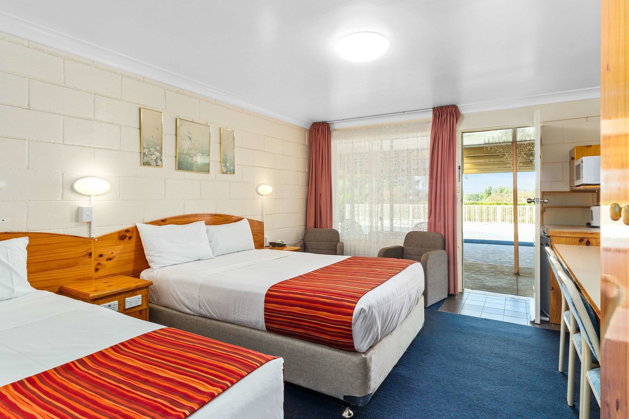 Econo Lodge Alabaster Motel