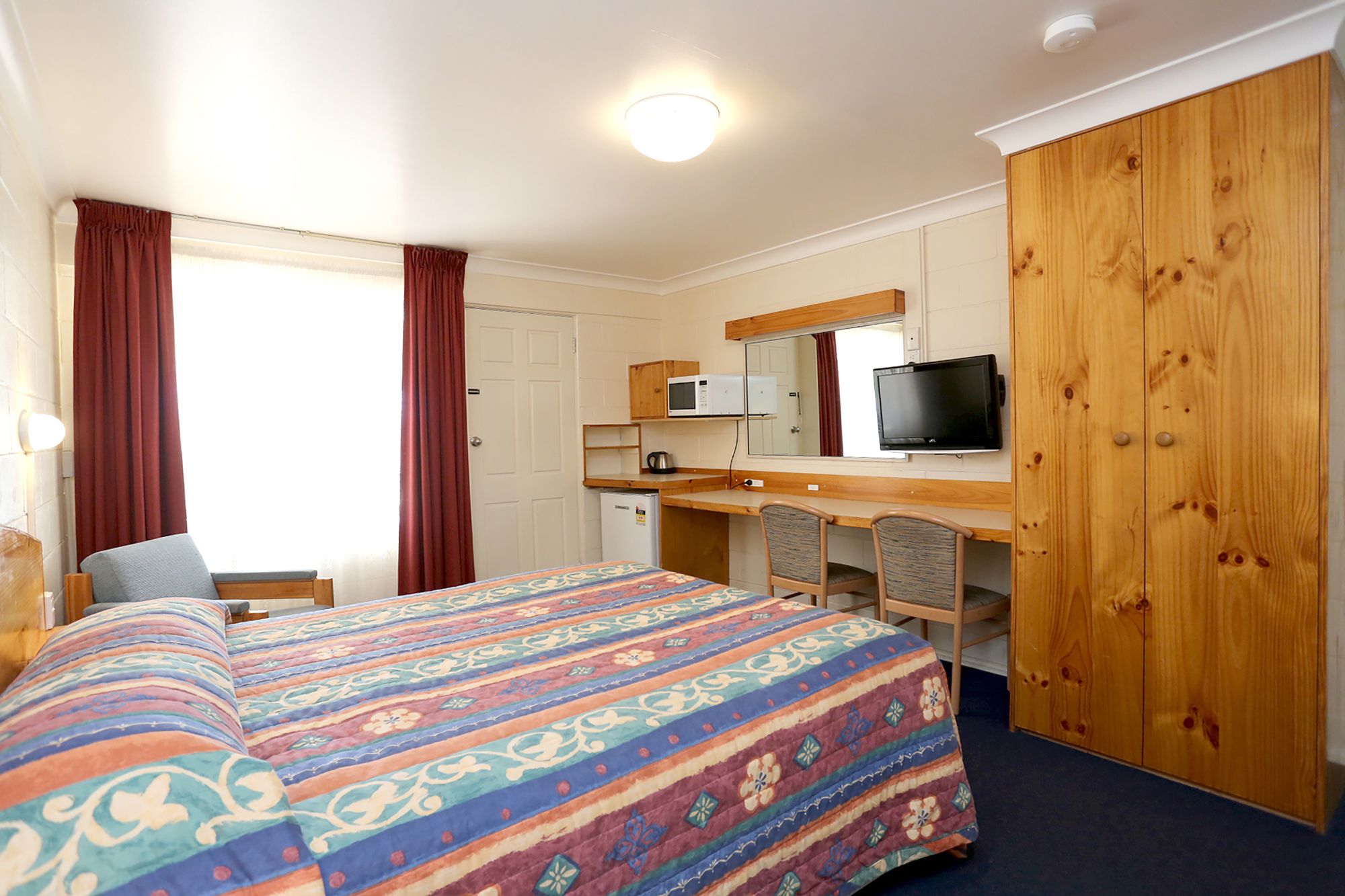 Econo Lodge Alabaster Motel