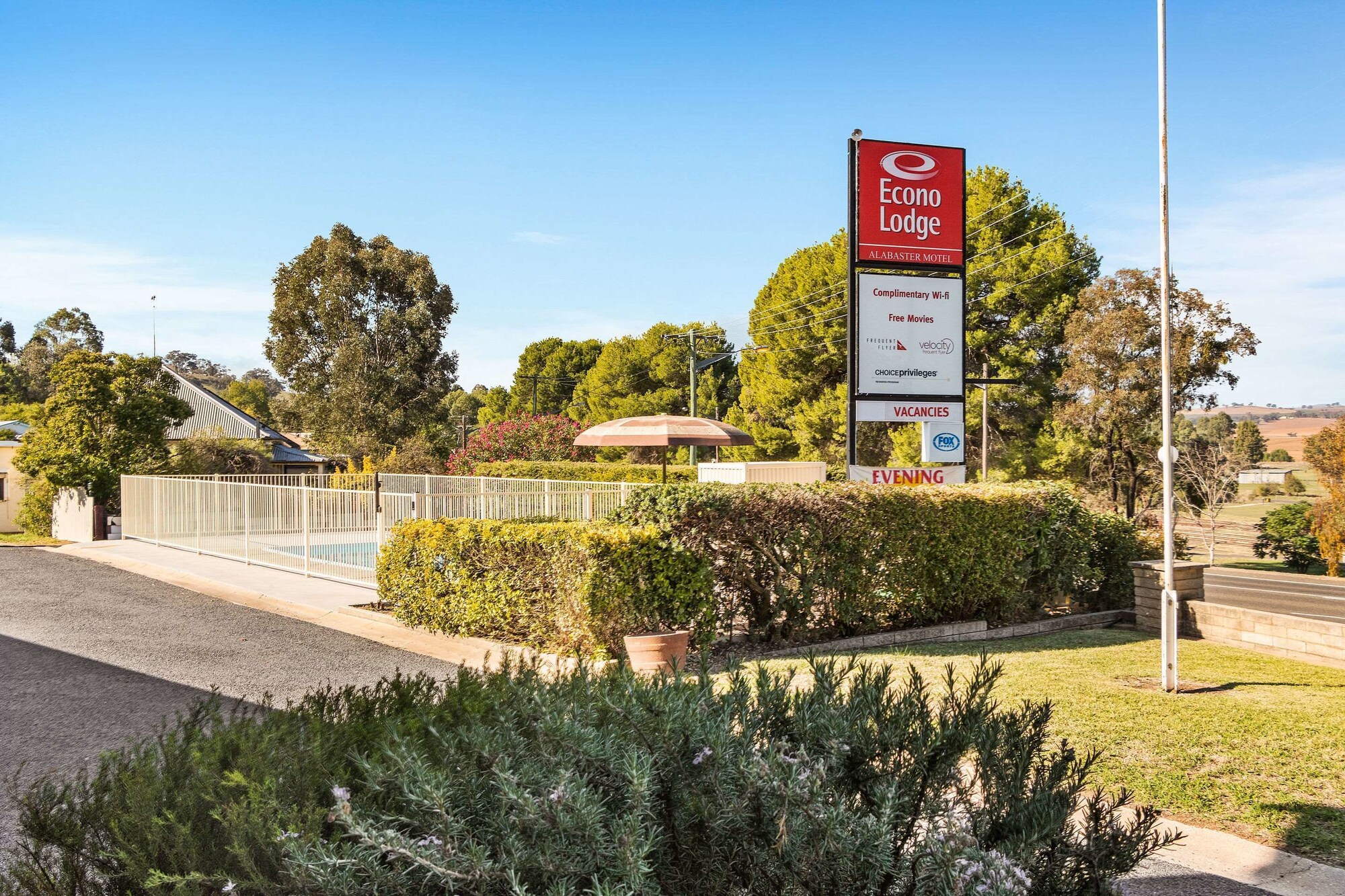 Econo Lodge Alabaster Motel