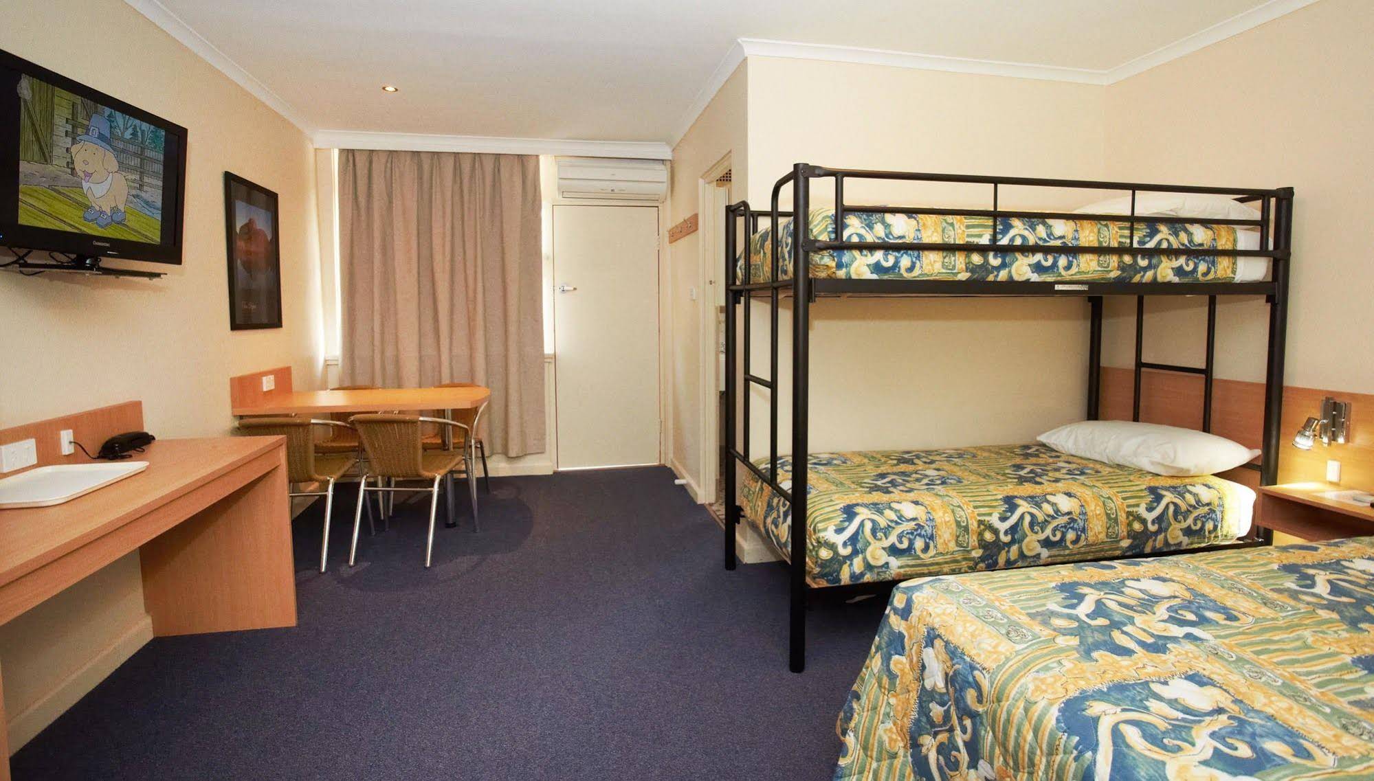 Townhouse Motel Cowra