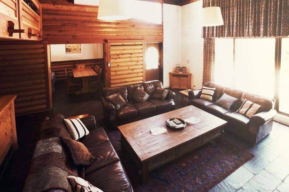 Pender Lea Chalets