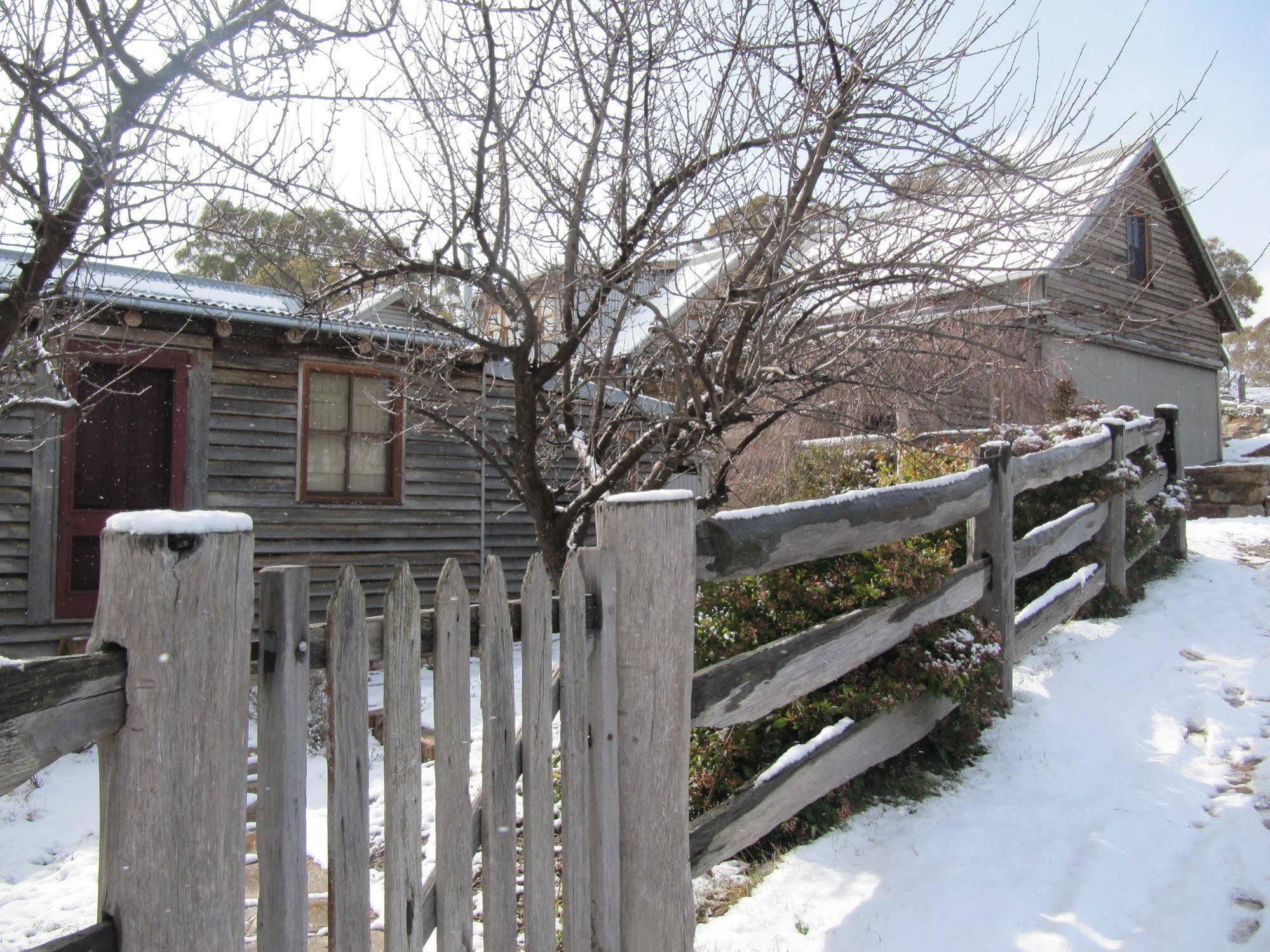 Pender Lea Chalets