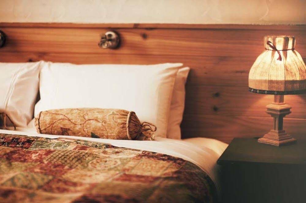 Pender Lea Chalets