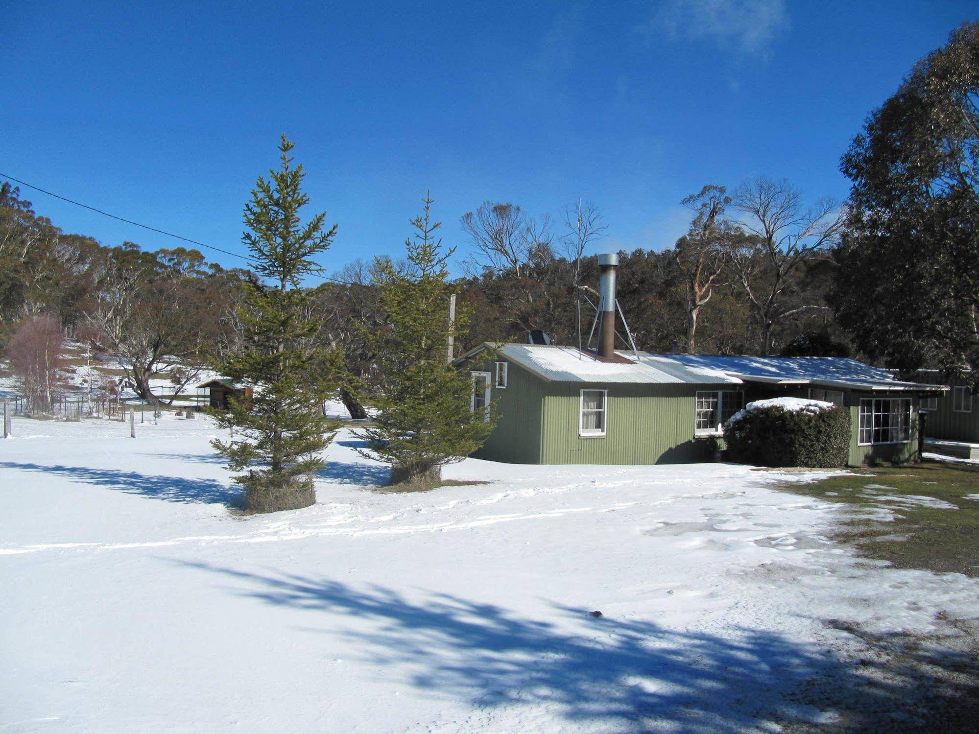 Pender Lea Chalets