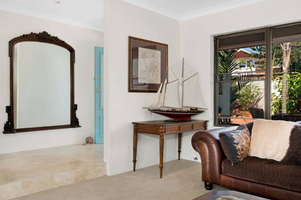 Cronulla Beach House Bed and Breakfast