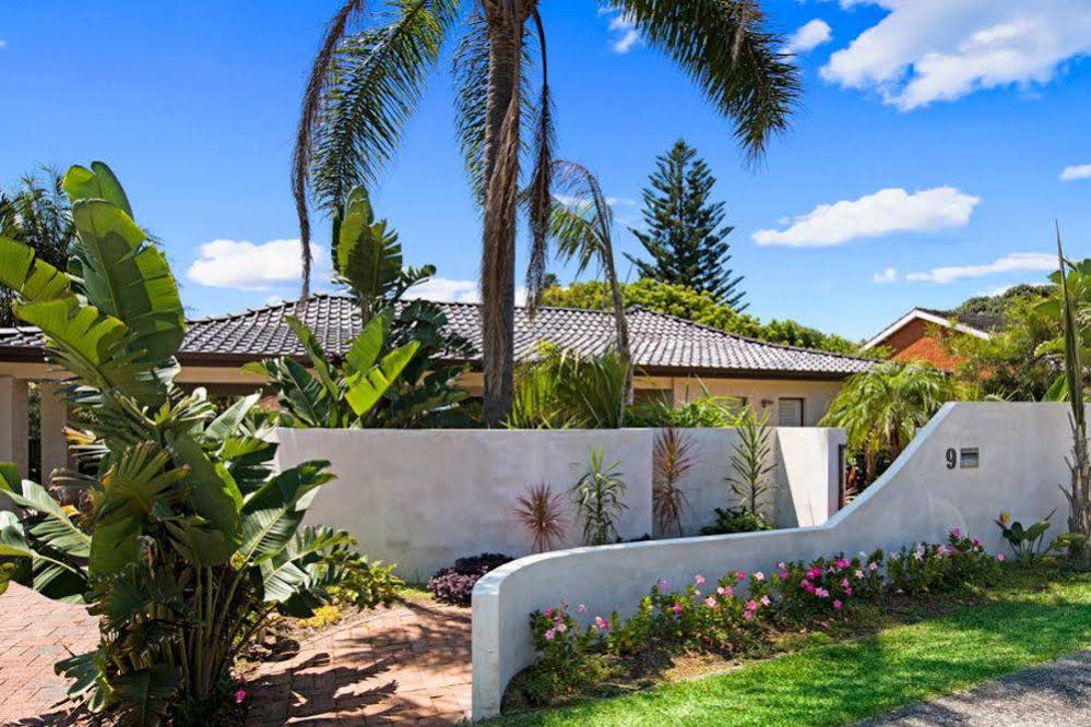 Cronulla Beach House Bed and Breakfast