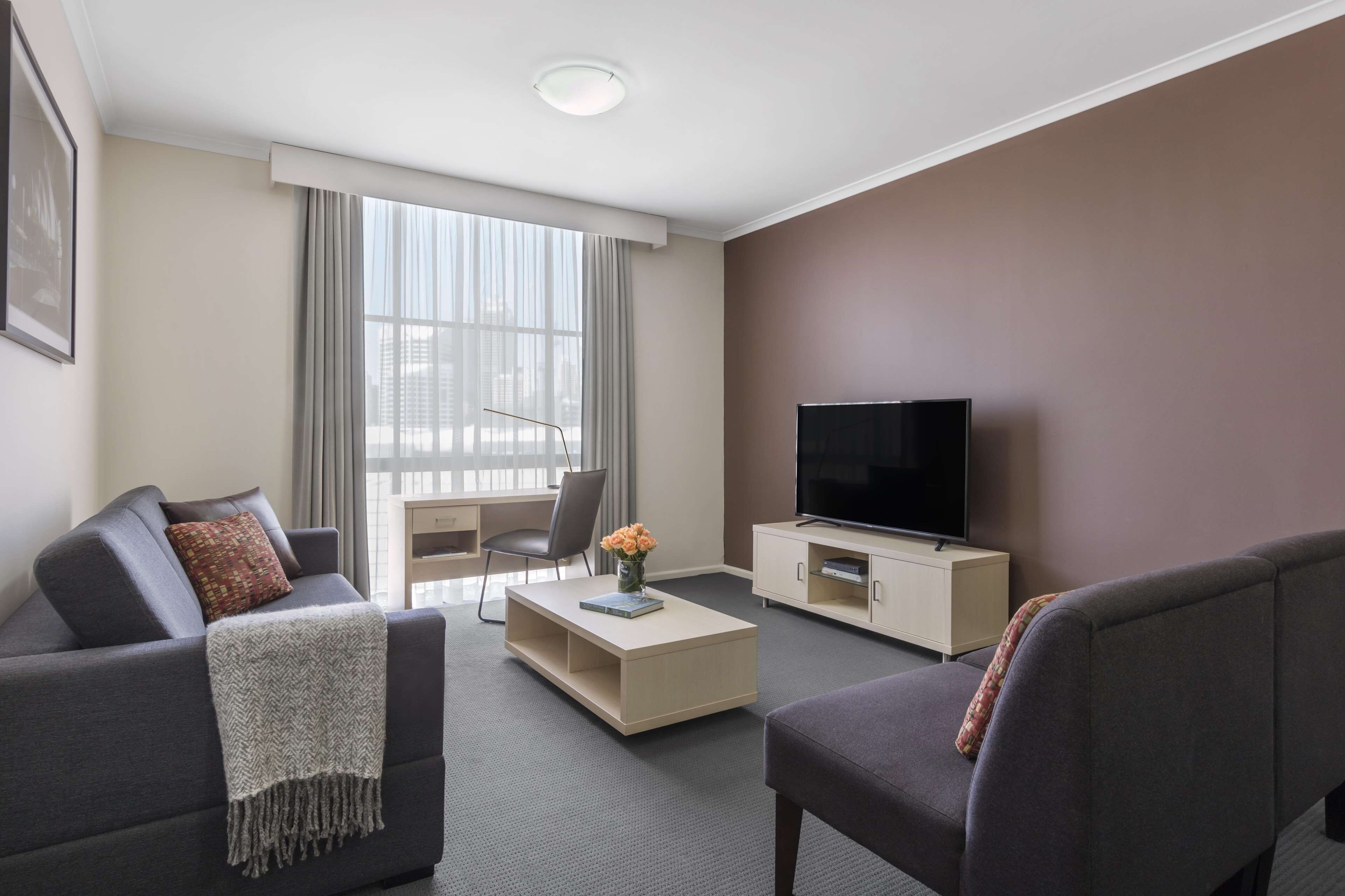 Oaks Sydney Goldsbrough Suites