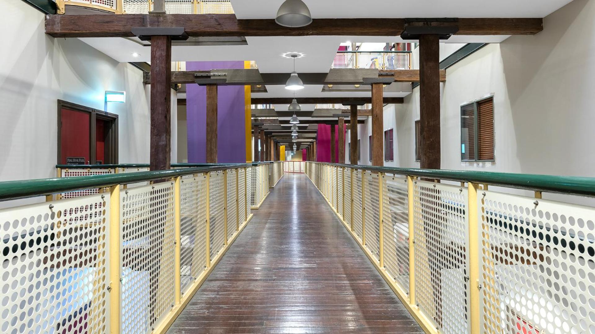 Oaks Sydney Goldsbrough Suites