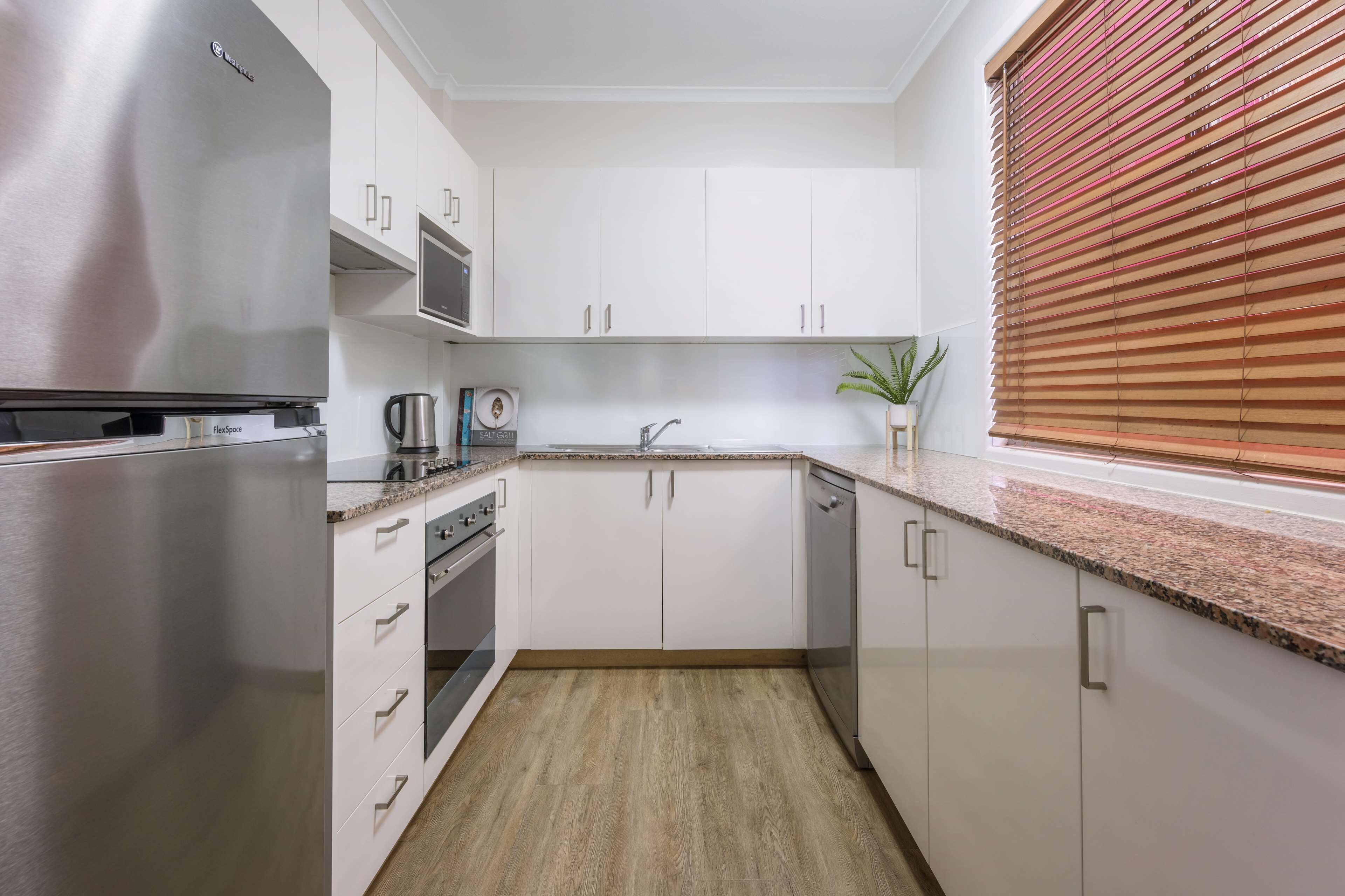 Oaks Sydney Goldsbrough Suites