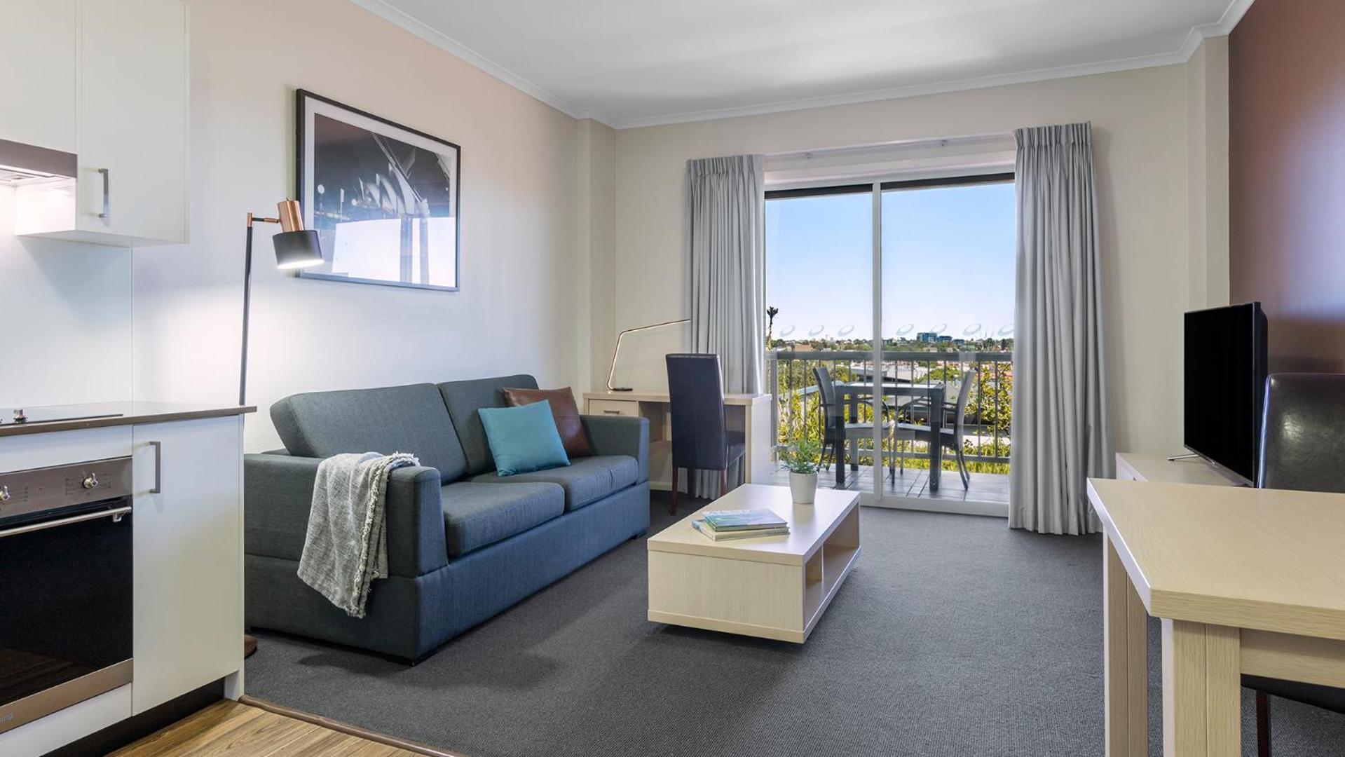 Oaks Sydney Goldsbrough Suites